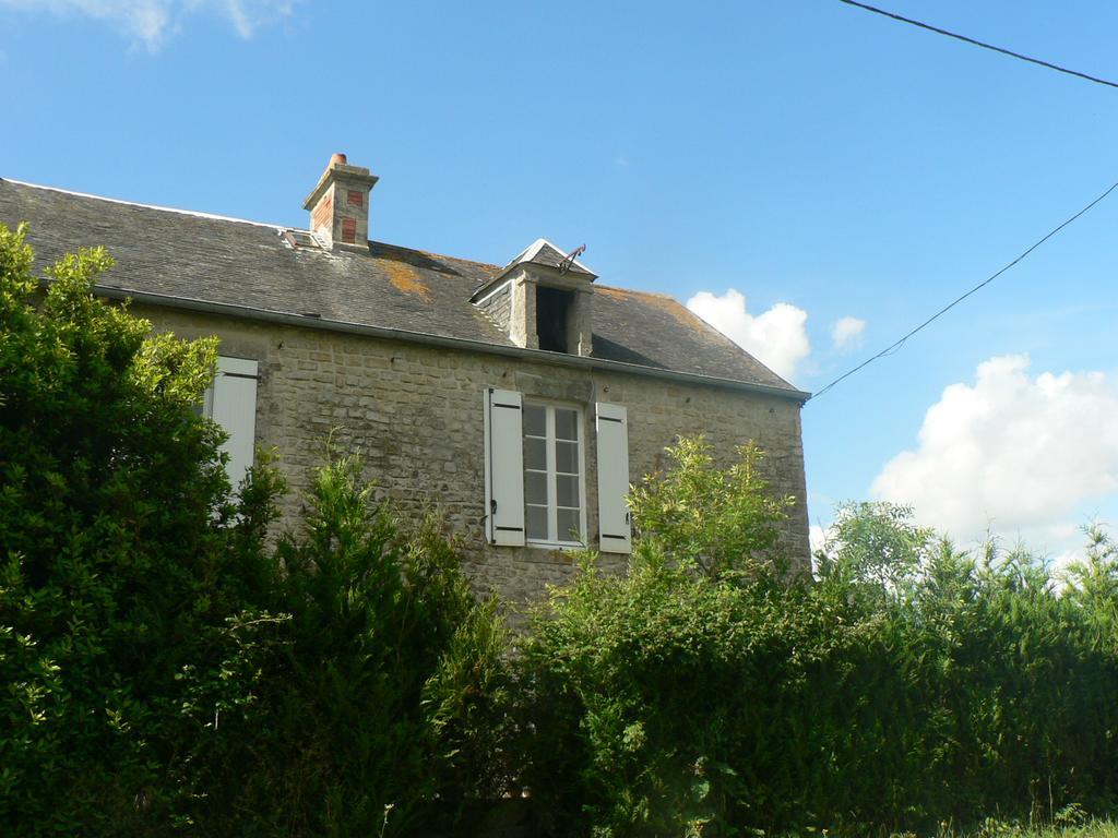 Gite De L'Aure Trevieres Exterior photo